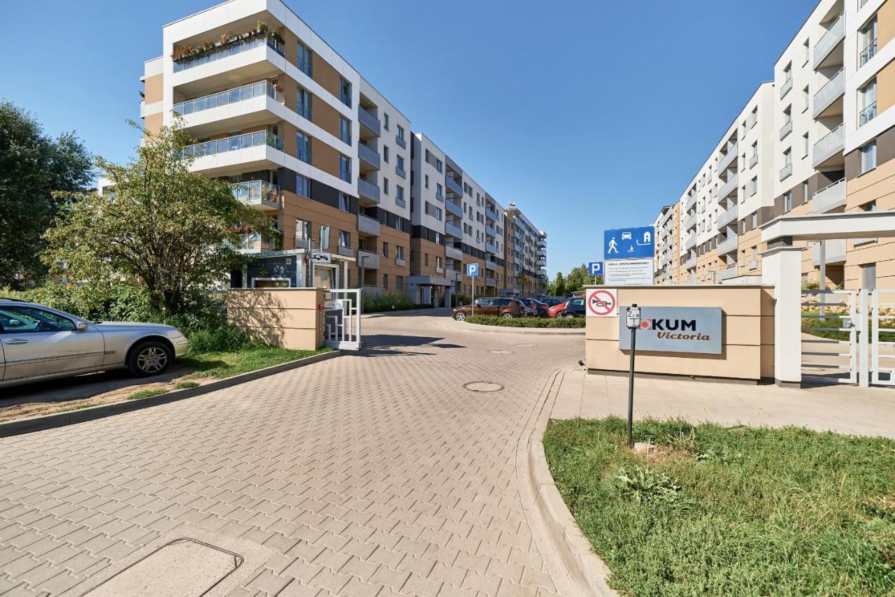 Exclusive Apartments Teczowa With Underground Parking By Noclegi Renters Breslavia Exterior foto