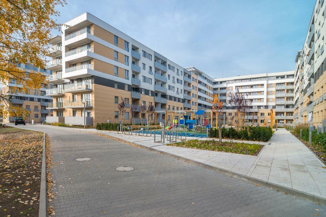 Exclusive Apartments Teczowa With Underground Parking By Noclegi Renters Breslavia Exterior foto