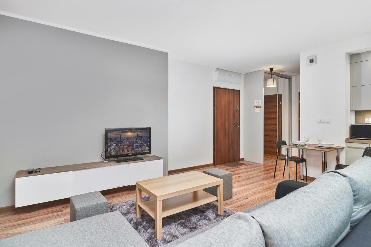 Exclusive Apartments Teczowa With Underground Parking By Noclegi Renters Breslavia Exterior foto